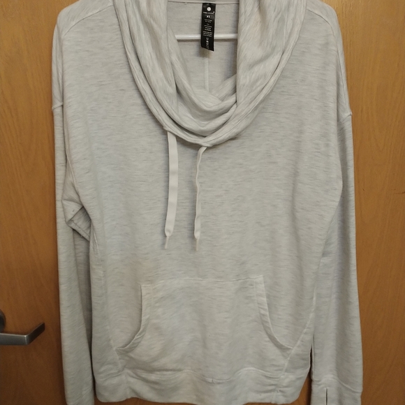 💨YOGALICIOUS GreyCowl Neck Pull Over Sweatshirt - Picture 2 of 5